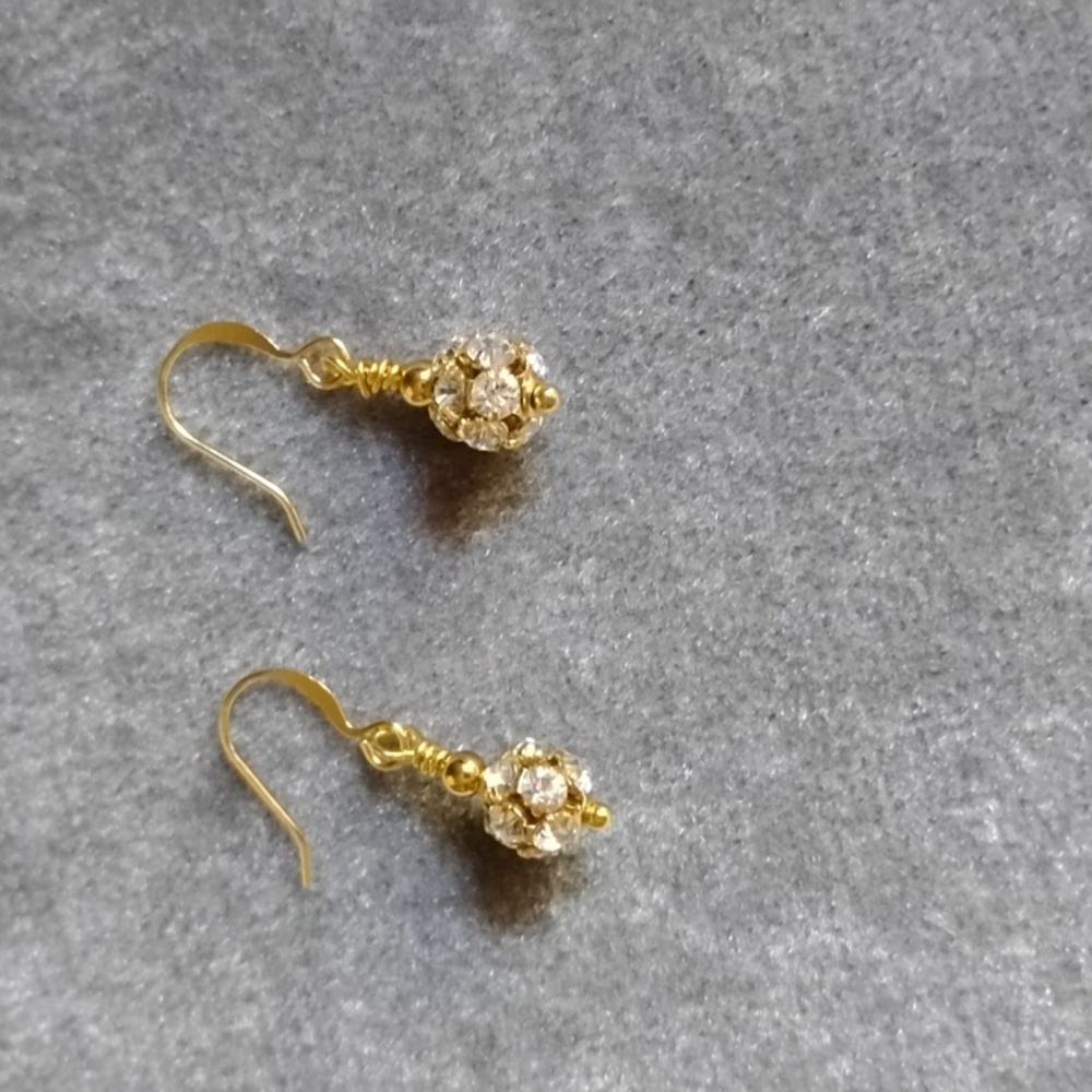 HAND CRAFTED SWAROVSKI CRYSTAL DISCO BALL EARRINGS - Picture 3 of 7